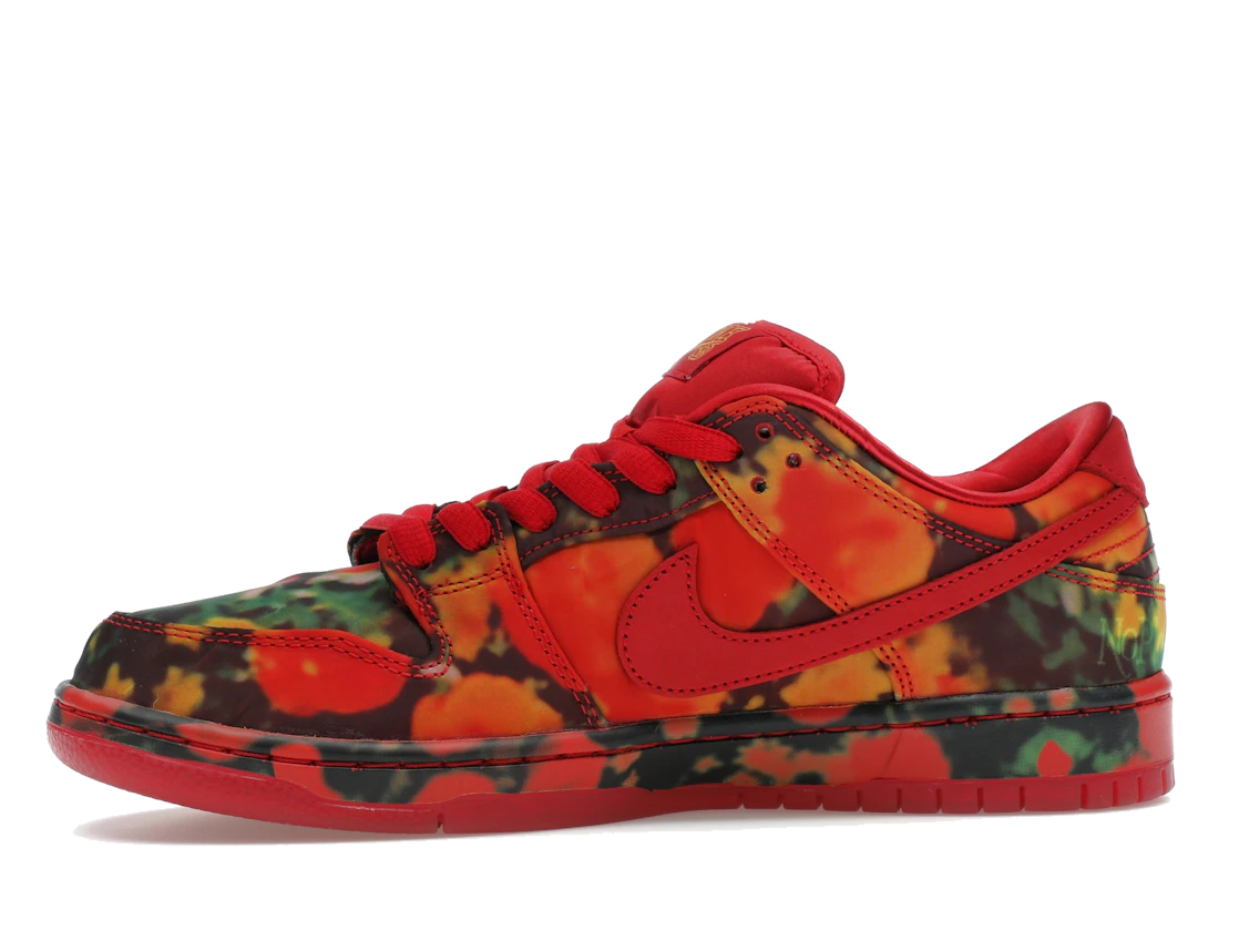 Nike SB Dunk Low The Wizard of Oz Poppy Field