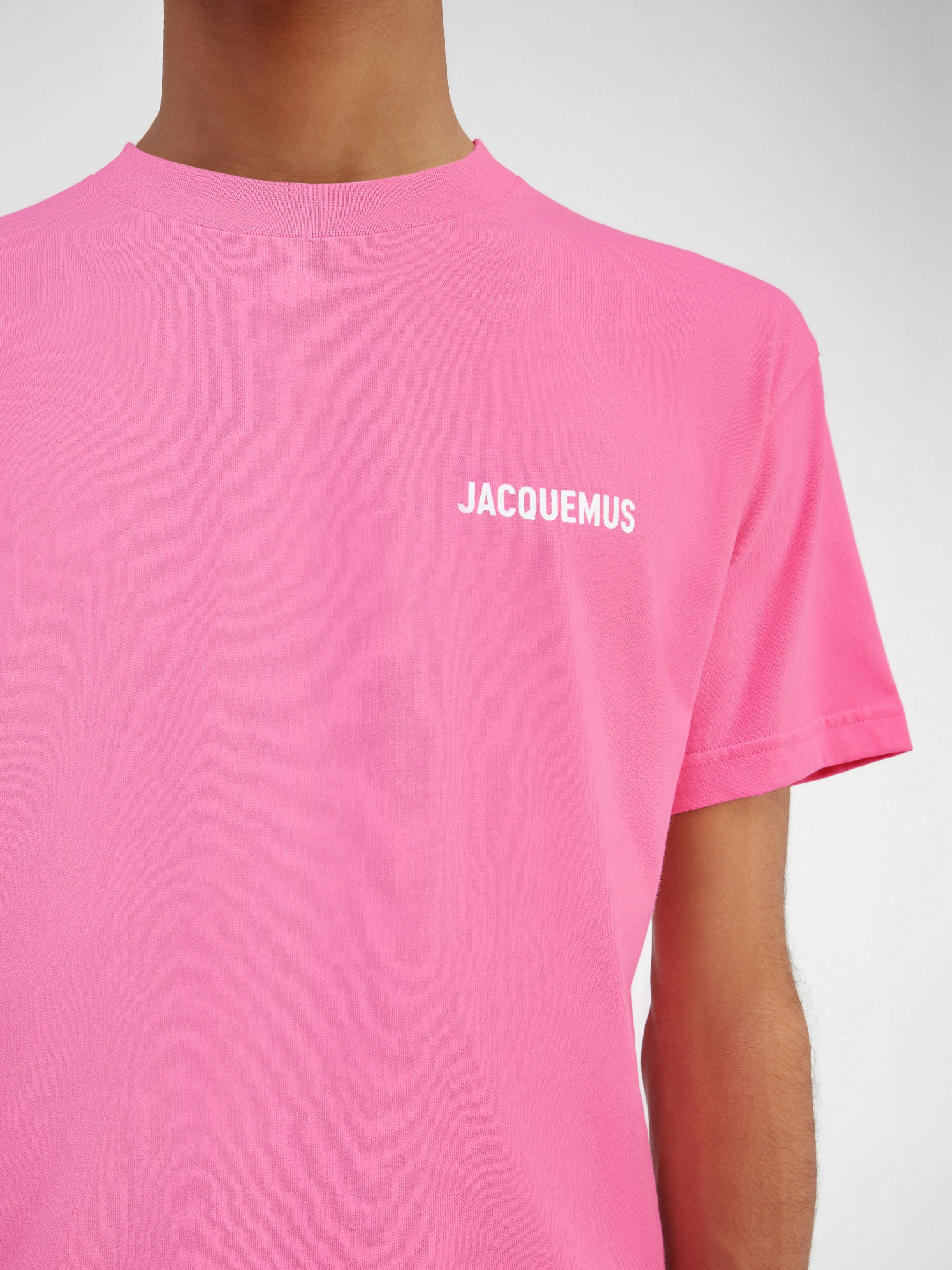 The Jacquemus t-shirt